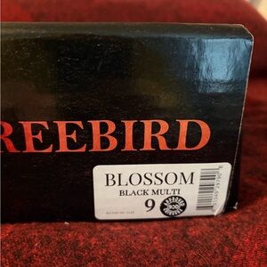 Freebird Blossom Black and Multi-Color Flats